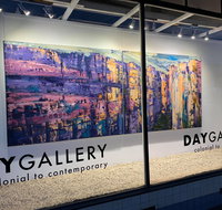 Day Gallery - Find Attractions