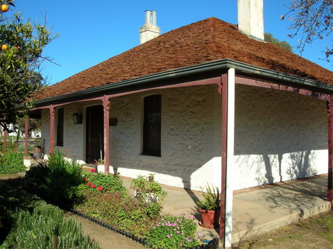 Discovering Historic Kadina Town Drive - Find Attractions 1