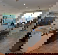 Gallery 45 - Find Attractions