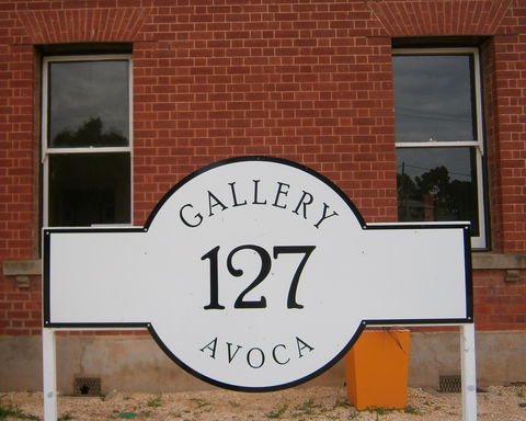 Gallery 127 - Find Attractions 0