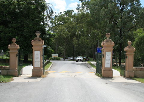Kalinga Park Memorial - Find Attractions 0