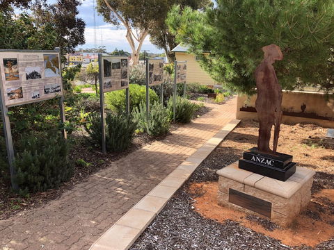 Moonta Area School Memorial Trail - Find Attractions 0