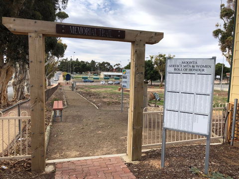 Moonta Area School Memorial Trail - Find Attractions 1