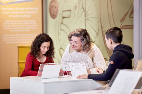Royal Australian Mint - Find Attractions 2