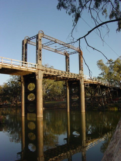 The Historic Barwon Bridge - Find Attractions 0
