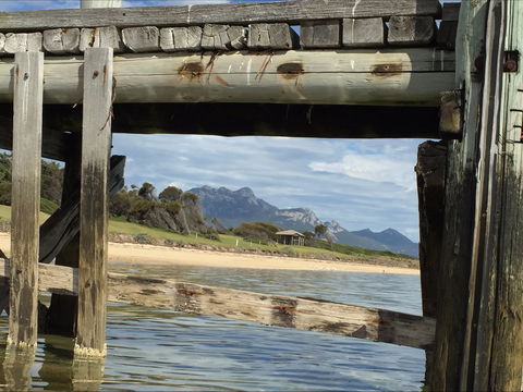 Whitemark Foreshore Picnic Area - Find Attractions 1