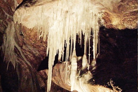 Jenolan Caves: Imperial-Diamond Cave Tour - Find Attractions 1