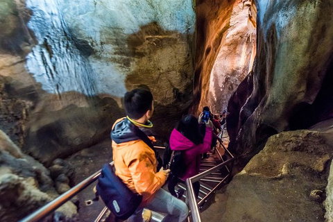 Jenolan Caves: Chifley Cave Tour - Find Attractions 1