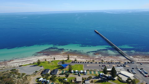 Port Hughes Foreshore, Port Hughes - Find Attractions 2