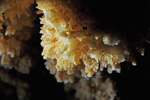 Jenolan Caves: Ribbon Cave Tour - Find Attractions 1