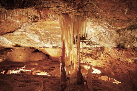 Jenolan Caves: Ribbon Cave Tour - Find Attractions 0
