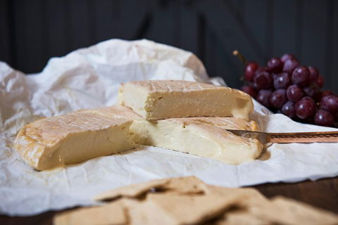 Artisan Cheese Tastings And Sales - Find Attractions 8