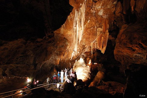 Jenolan Caves: Extended Temple Of Baal Cave Tour - Find Attractions 2