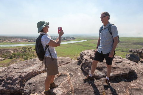 Arnhem Land Injalak Hill Full-Day Tour From Darwin - Find Attractions 11