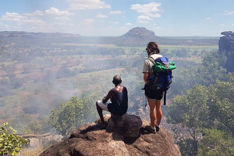 Arnhem Land Injalak Hill Full-Day Tour From Darwin - Find Attractions 9