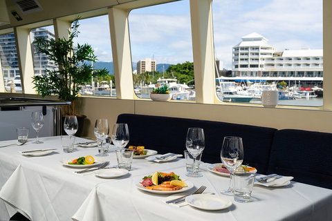 Cairns Luxury Catamaran Harbor And Dinner Cruise - Find Attractions 2