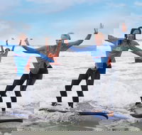 2-Hour Beginners Surf Lesson at Main Beach - Find Attractions