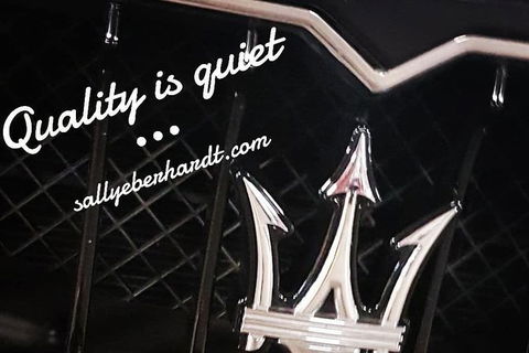 Maserati Quattroporte Limousine Transfer Cairns Airport To City - Find Attractions 6