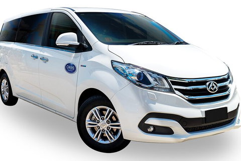 Luxury Van, Private Transfer, Cairns Airport - Palm Cove. - Find Attractions 0