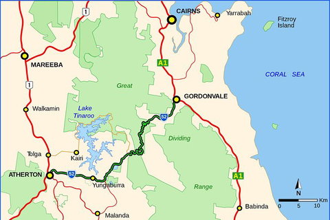 IMAX Private Transfer 7 Guests Cairns Airport To Hotels In Port Douglas - Find Attractions 1