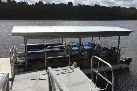 IMAX Private Transfer 7 Guests Cairns Airport To Hotels In Port Douglas - Find Attractions 3