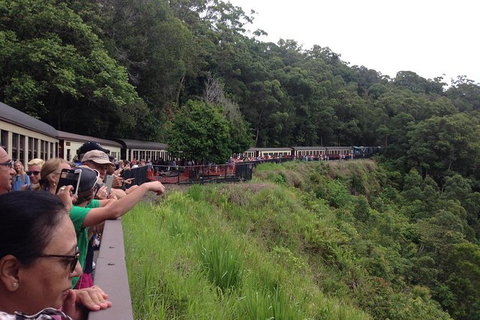 Kuranda Is Waiting Come Take The Spectacular Skyrail / Kuranda Scenic Railway - Find Attractions 1