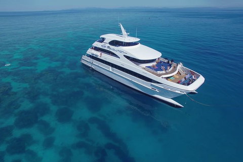 Gold Class VIP Great Barrier Reef Cruise From Cairns By Luxury Superyacht - Find Attractions 6