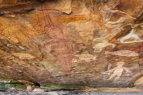 Half Day Aboriginal Rock Art Experience In Queensland - Find Attractions 2