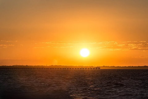 Sunset Twilight Cruise In Hervey Bay - Find Attractions 1