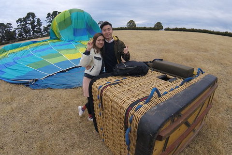 Private Balloon Flight - Find Attractions 3