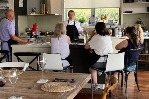 In House Dining Cooking Class With Chef Jacqui Selleck - Find Attractions 18