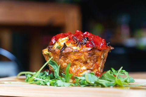 Family Lunch - Tapas And Wine For 4 People - Find Attractions 4
