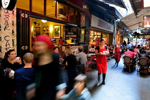 Half Day Walking Tour Of Melbourne - Find Attractions 4
