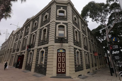 Private Walking Tour Of Old Geelong Town - Find Attractions 2