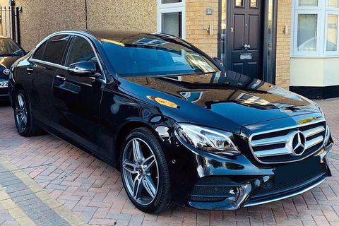 Arrival Private Transfers: Melbourne Airport MEL To Melbourne In Business Car - Find Attractions 3