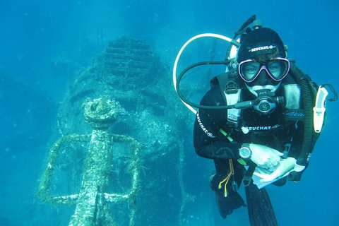 PADI Open Water Course - Find Attractions 0