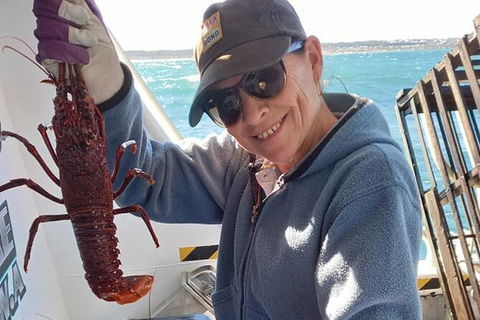 Lobster Fishing Tour At Geraldton - Find Attractions 2