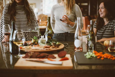 Full-Day Gourmet Wine Tour With Pick Up And Lunch - Find Attractions 3