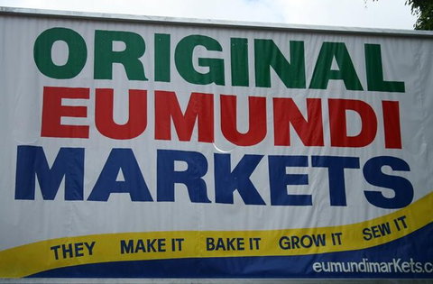 Eumundi Markets - Find Attractions 1