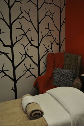 Airlie Day Spa - Find Attractions 0