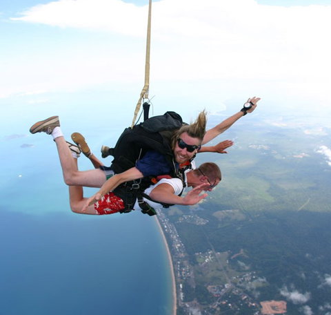 Jump The Beach Cairns - Find Attractions 1