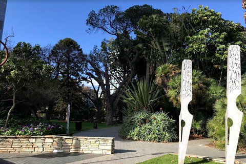 Perth Scavenger Hunt: Perched On A Swan - Find Attractions 2