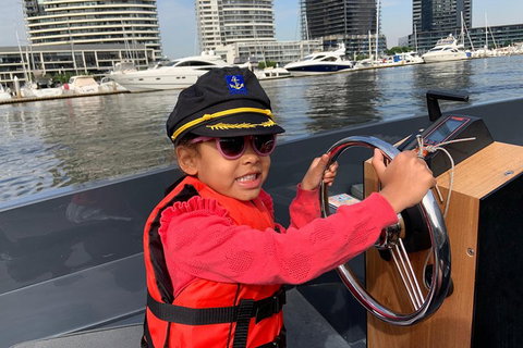 2-Hour Boat Rental In Melbourne - Find Attractions 4