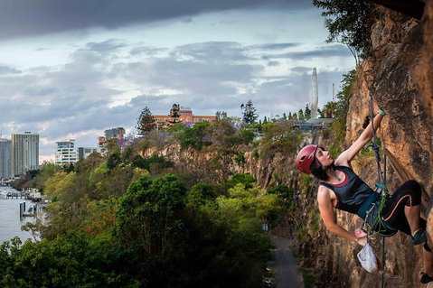 Brisbane Rock Climbing - 3 Hours Night - Find Attractions 1