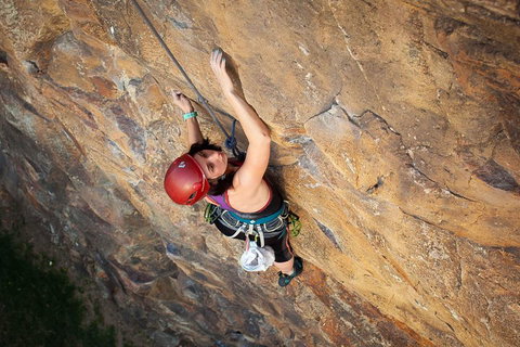 Brisbane Rock Climbing - 3 Hours Night - Find Attractions 2