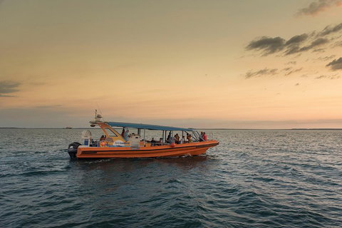 Darwin Sunset Cruise Including Fish 'n' Chips - Find Attractions 4
