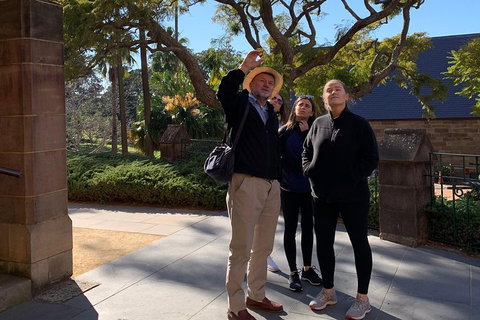 Private City Walking Tour - Find Attractions 4