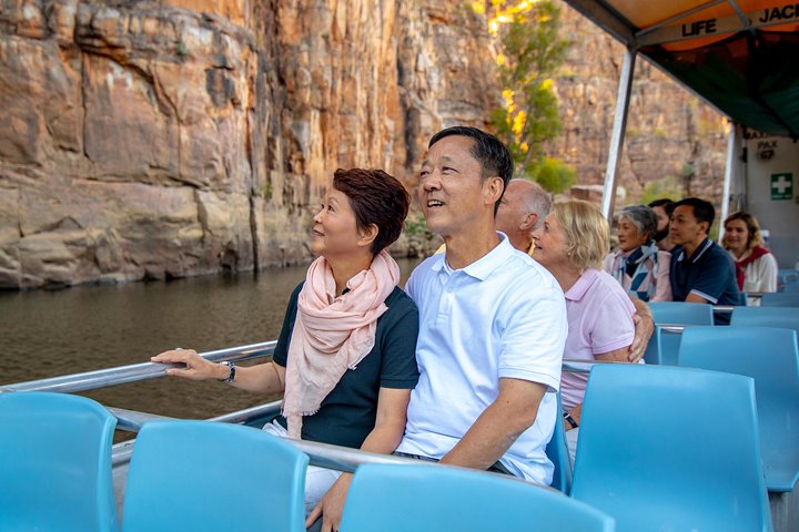  Find Attractions