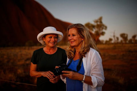 Uluru Sunrise And Guided Base Walk - Find Attractions 4