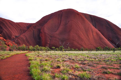 Ayers Rock Combo: Uluru Base And Sunset Plus Uluru Sunrise And Kata Tjuta With An Optional BBQ Dinner Or Kings Canyon Day Trip - Find Attractions 5